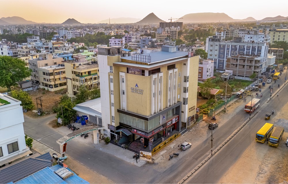 Sri Datta Crest About Img