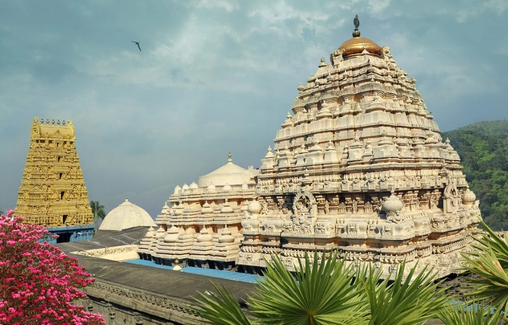 Sri Datta Crest at Sri Varahalakshmi Narasimha Swamy Vari Devasthanam